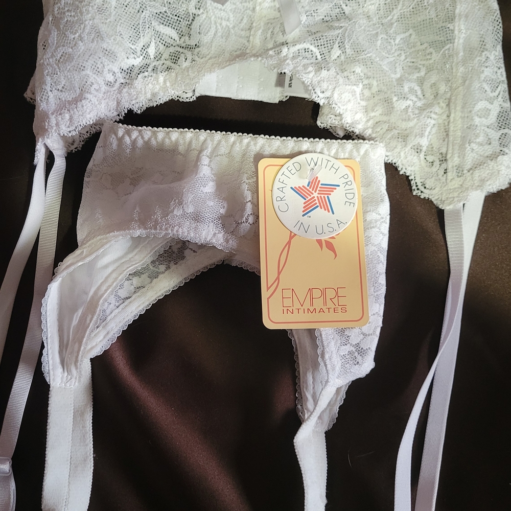 Plus Size 2 Garter Belts